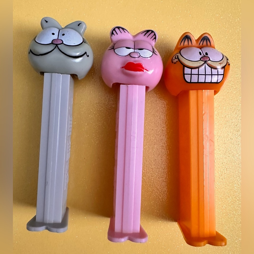 Vintage Garfield Pez Dispensers Bundle Of 3.